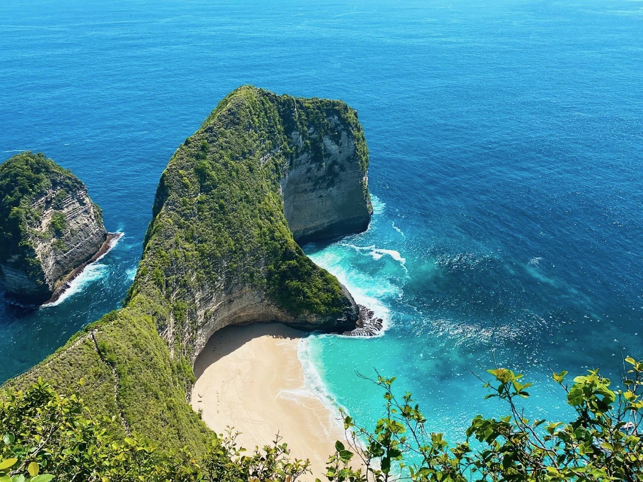 Kelingking Beach Bali